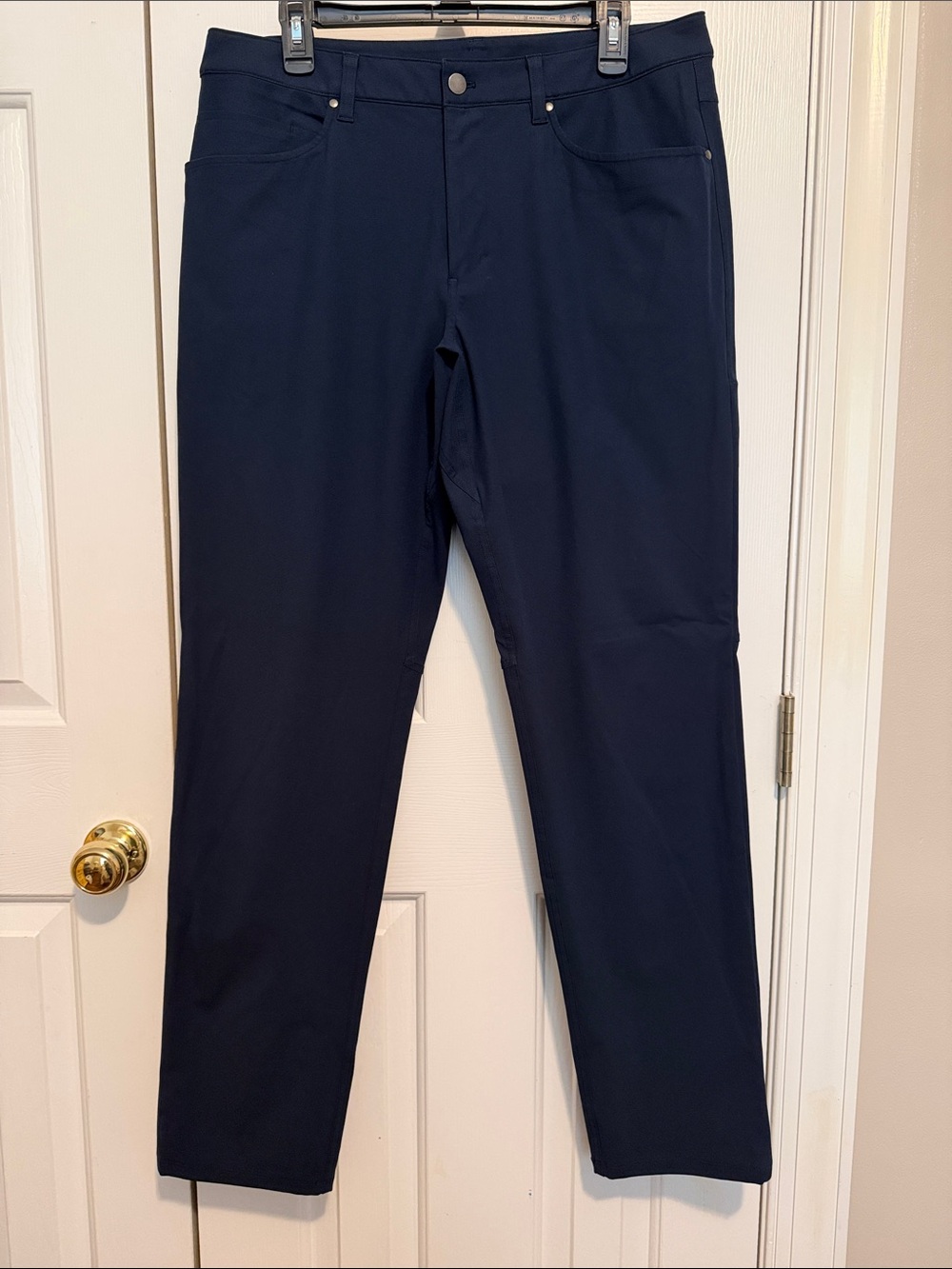 lululemon athletica Men's Dark Navy Travel Chinos